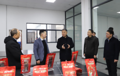  目早完工、早投用